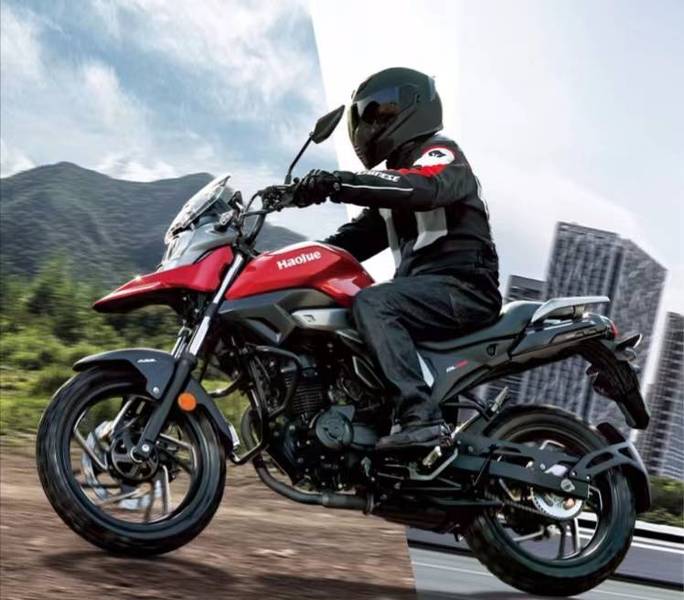 豪爵dl150和五羊本田 猛鸷 cb190x对比,该选谁.