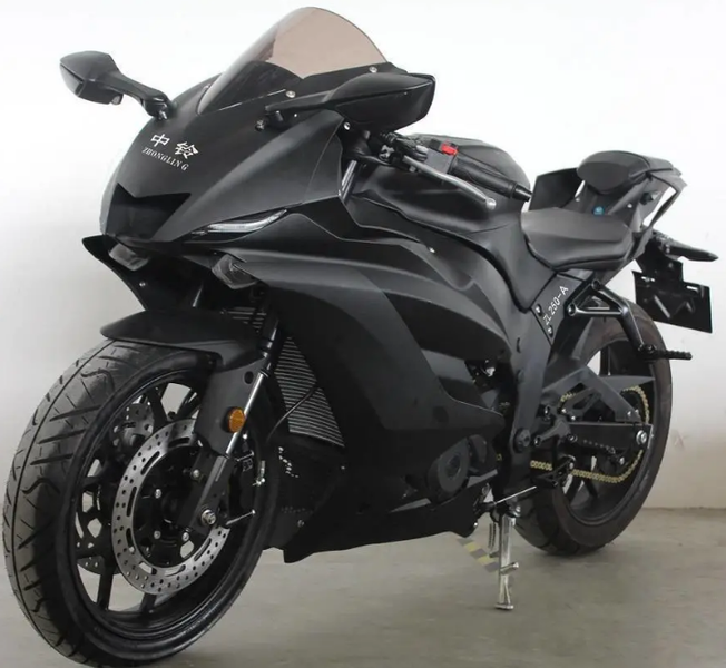 只需要42800元的价格,就可以拥有国产800cc四缸r6