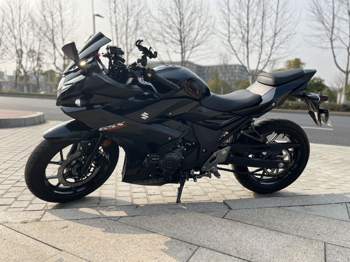 二手豪爵铃木gsx250r
