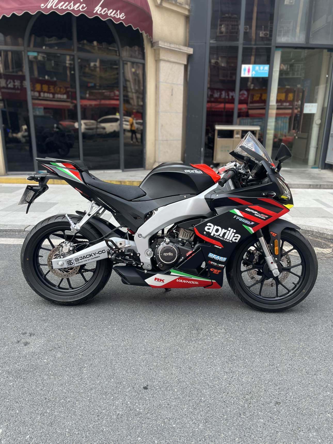 二手宗申阿普利亚gpr250r